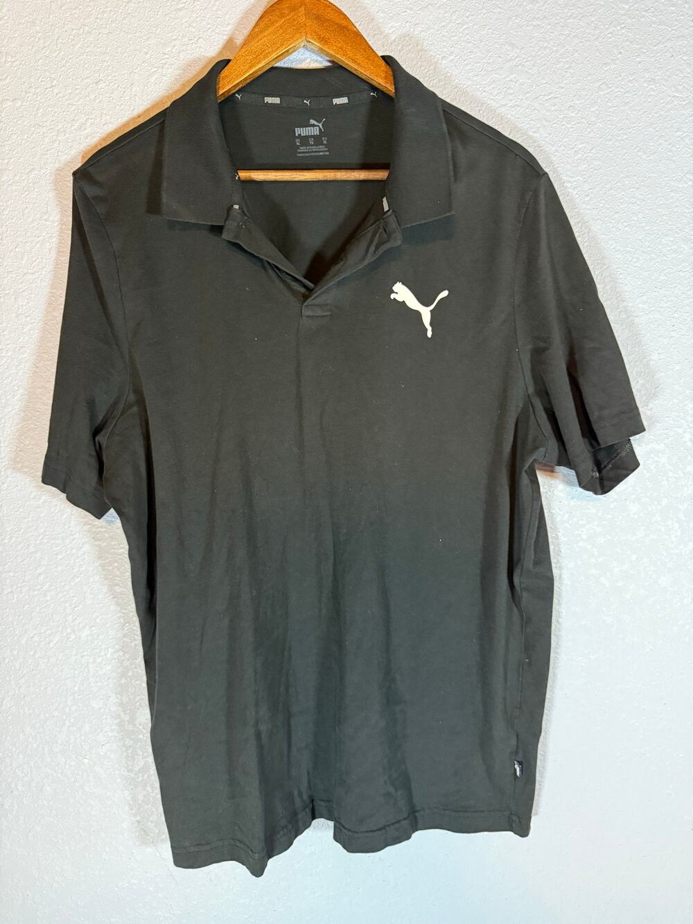 Puma Men’s XL Black Short Sleeve Polo Shirt White Cat Logo